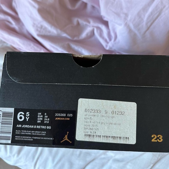 Jordan 8 Retro GS - Picture 3 of 6